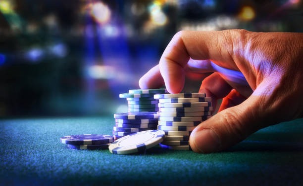 madu303 slot app on smartphone screen